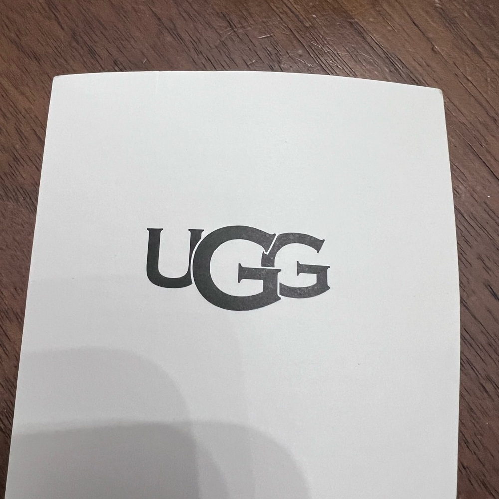 Ugg w olive high top sneaker new - Picture 8 of 8